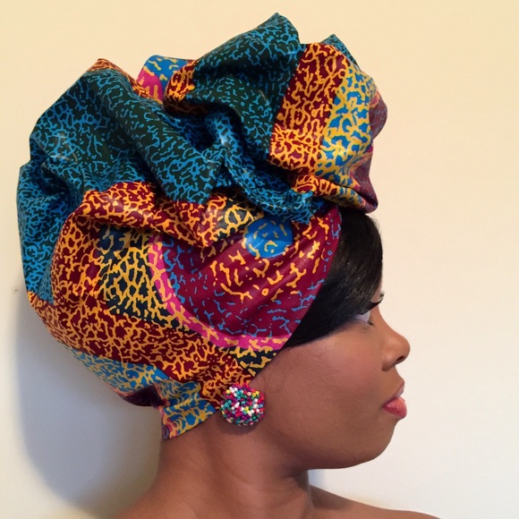 Colorful Boho Button Earrings Sea Green - Picture 7 of 8